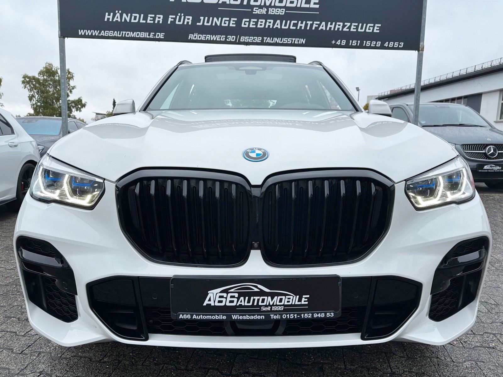 BMW X5 xDr45e M Sport PANO*M Sitze*Laser*ACC*360°
