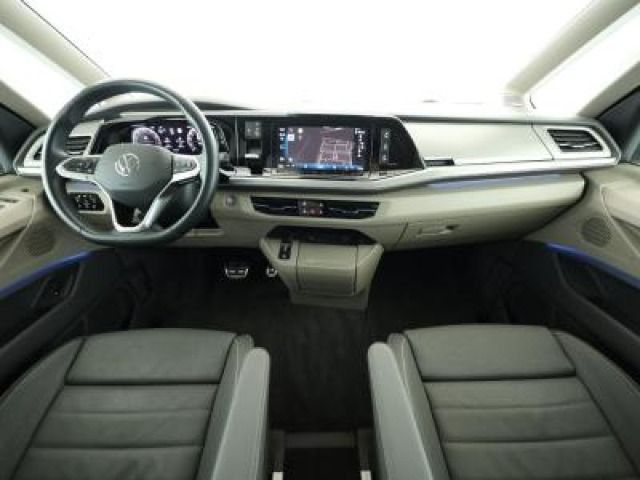 Volkswagen T7 Multivan Style LANG IQ NAV ACC AHZV AGR PANO