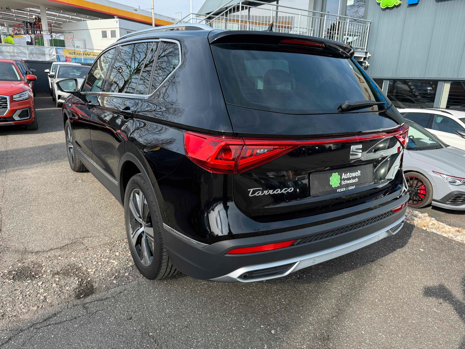 Seat Tarraco 1.4 e-HYBRID Xperience SHZ AHK LED 19"