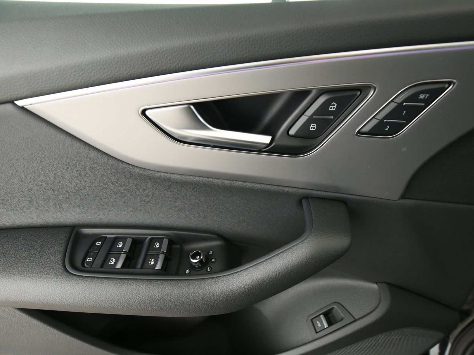 Audi Q7 S line 55TFSI qu. LUFT*PANO*MATRIX*AHK*8-fach
