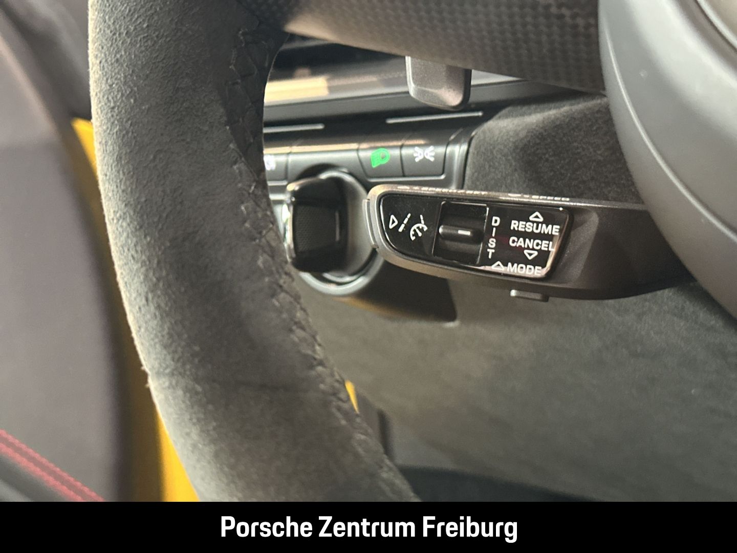 Porsche 992 911 Carrera 4 GTS Cabriolet LED-Matrix BOSE