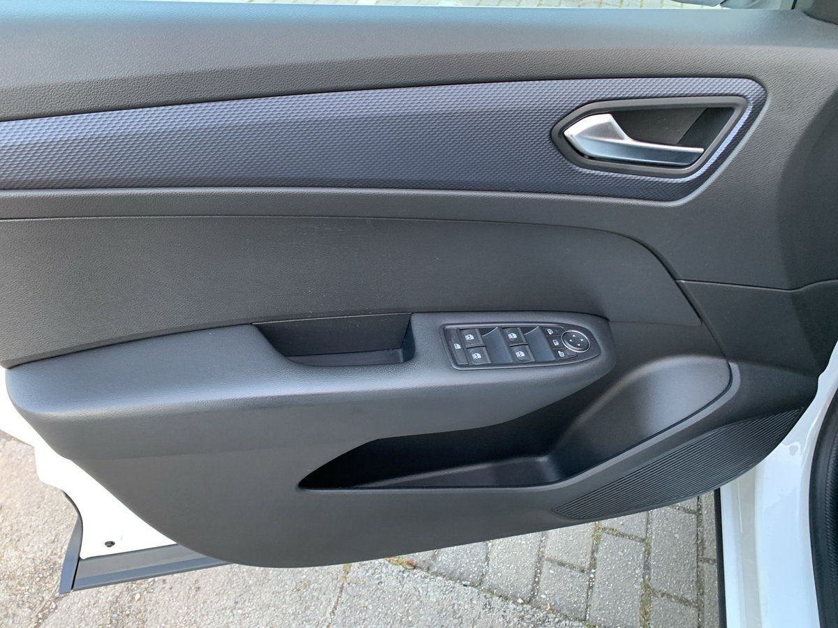 Renault Arkana Zen 1.3 TCe 140 - Samsaru's Car Outlet