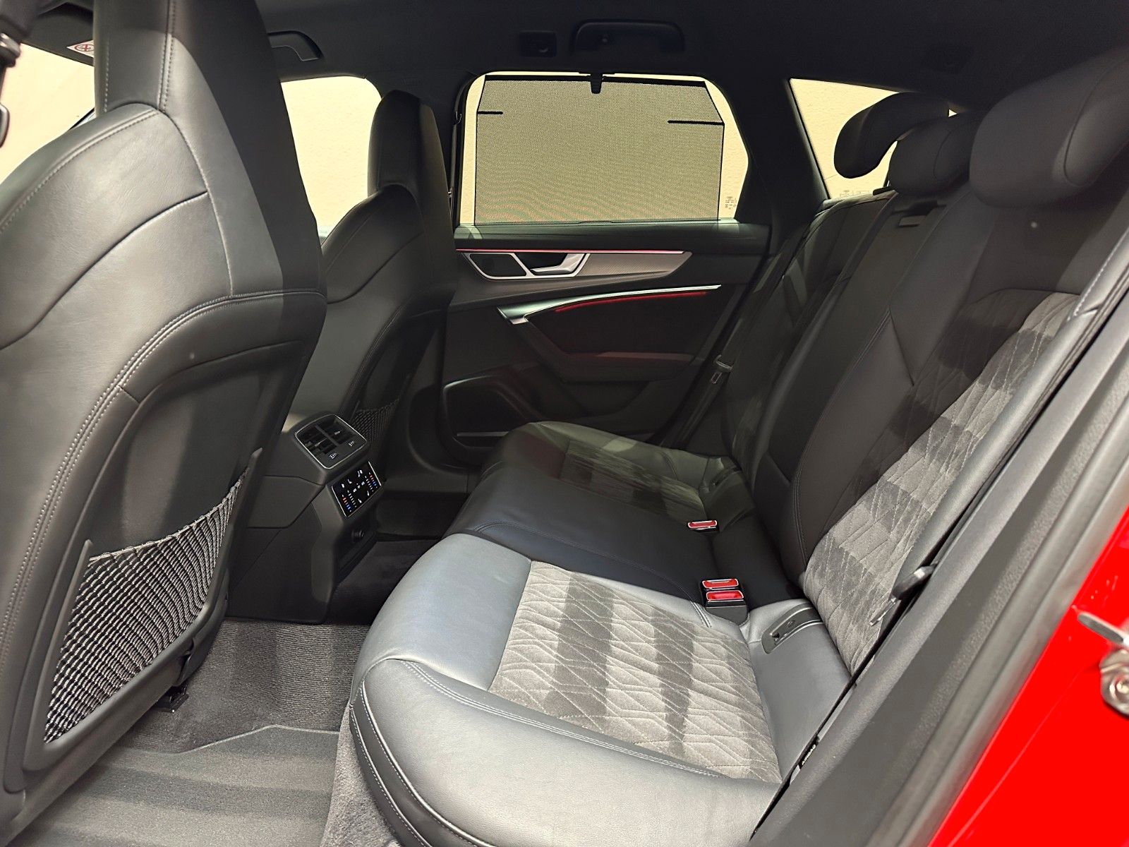 Audi RS6 Avant 4.0 TFSI quattro *1. HAND*B&O*KERAMIK*