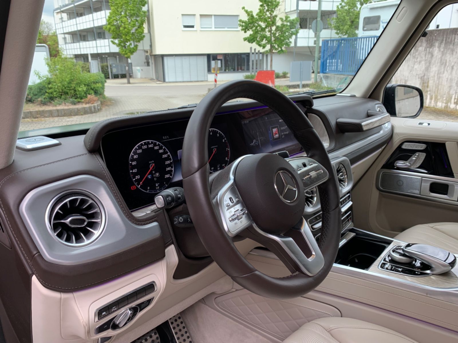 Mercedes-Benz G 500 Exklusiv - Samsaru's Car Outlet