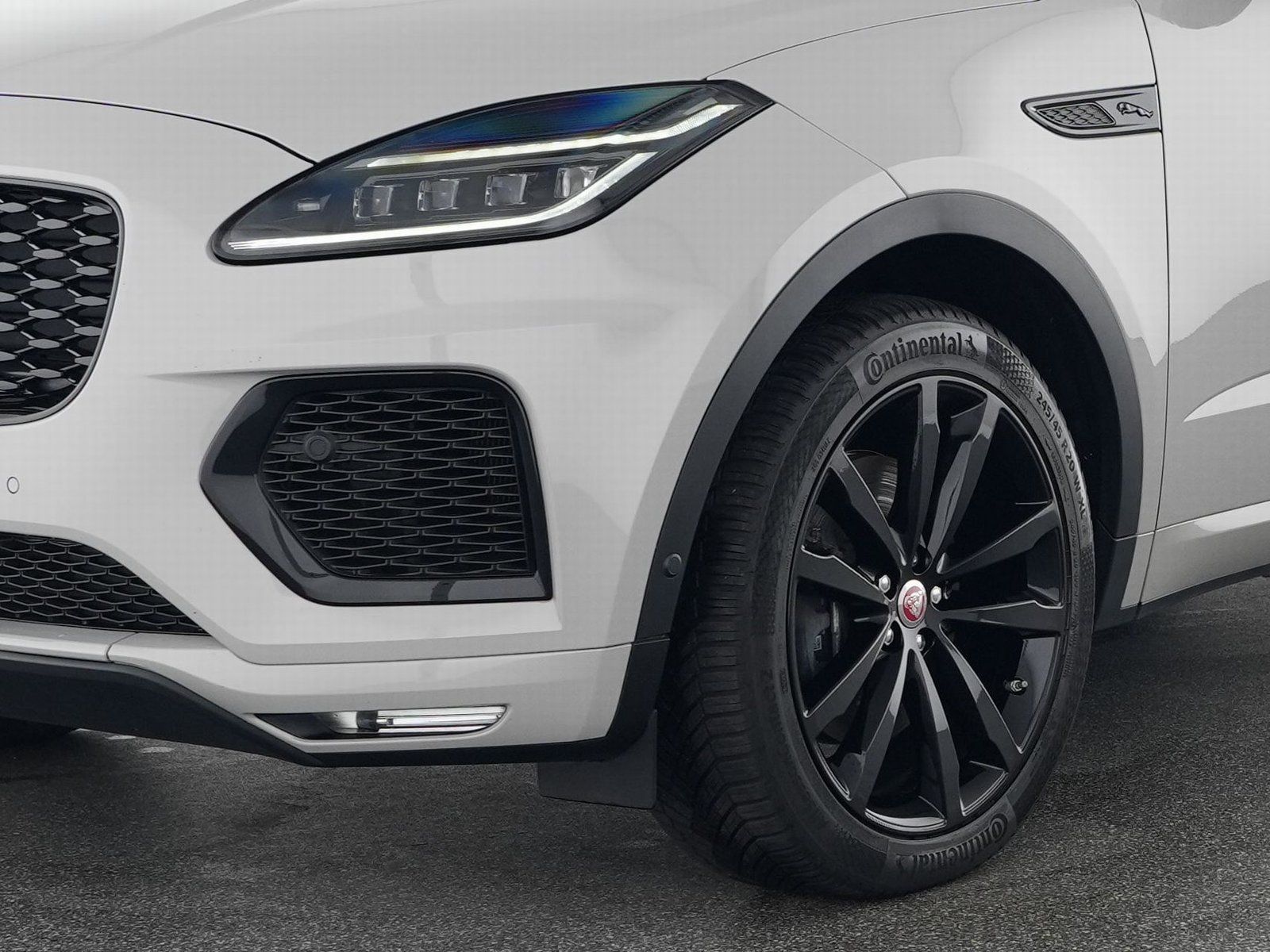 Jaguar E-Pace P300 AWD Sport 20"+PANO+PIXEL-LED+ACC