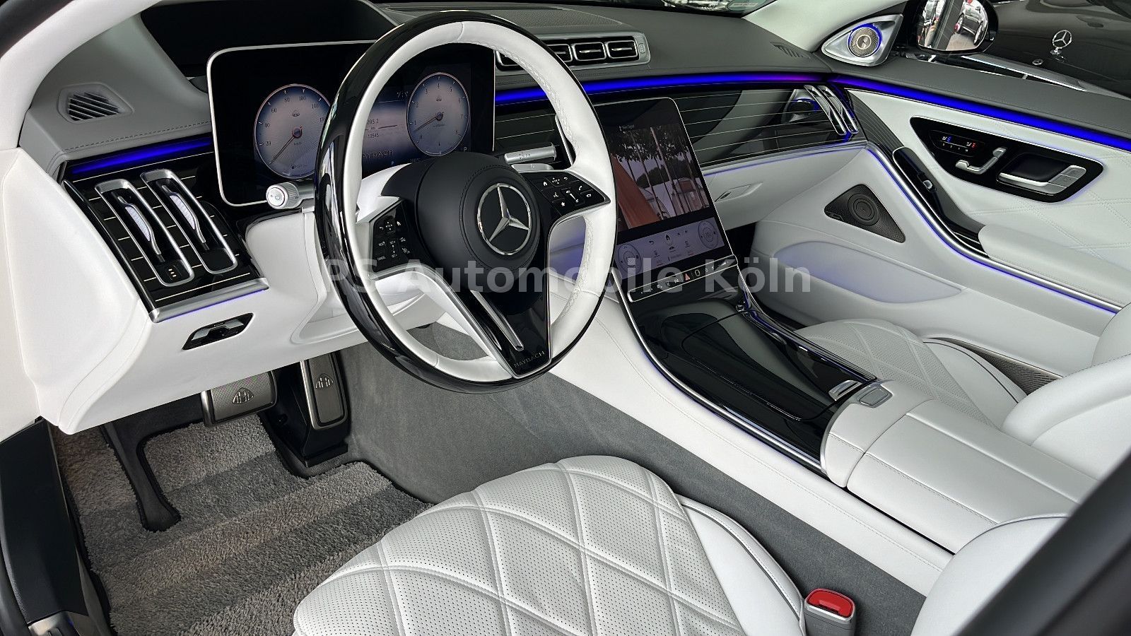 Mercedes-Benz Maybach 680 4M - Samsaru's Car Outlet
