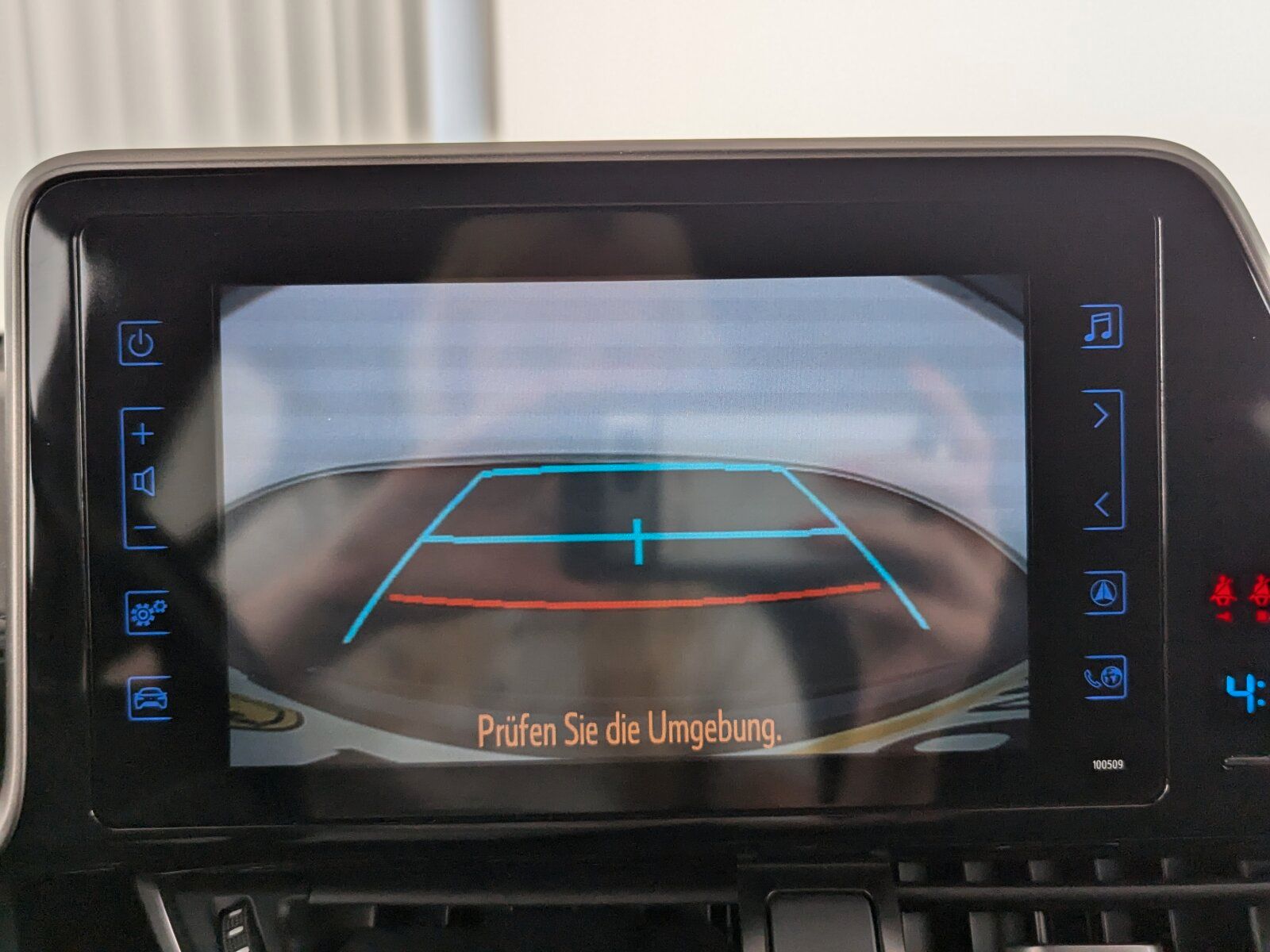 Toyota C-HR 1.8 Hybrid Club - Samsaru's Car Outlet