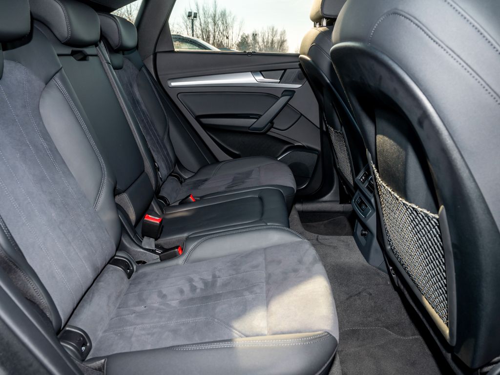 Audi Q5 Sportback 40 TDI quattro S line - Samsaru's Car Outlet