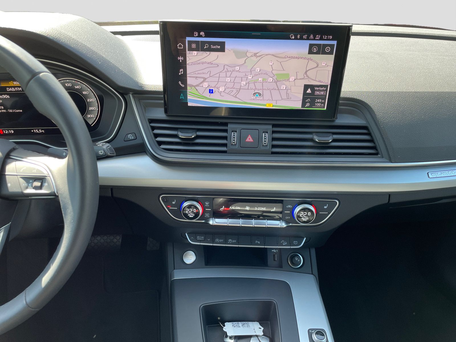 Audi Q5 40TDI quattro S-line s-tronic Navi AHK