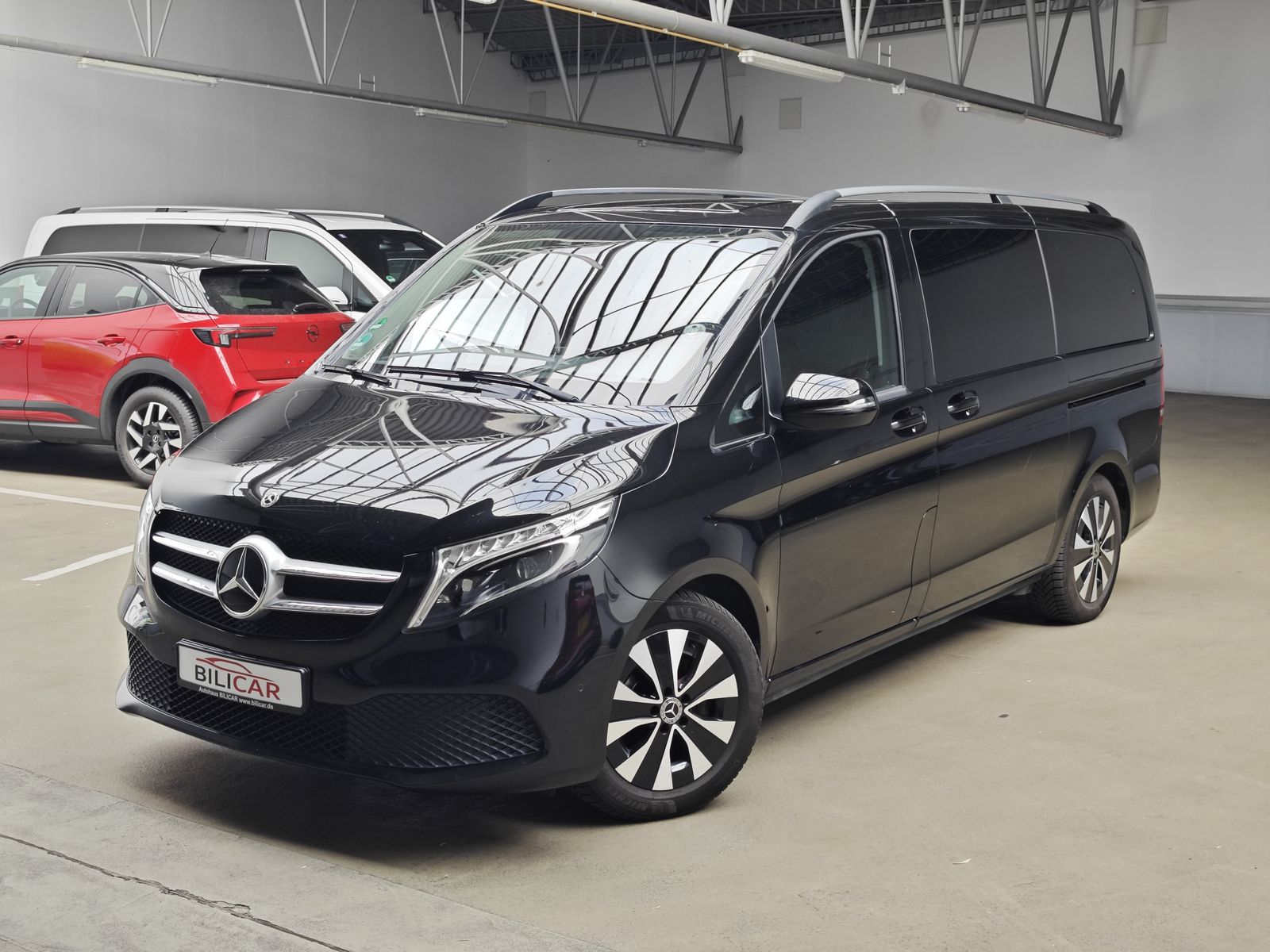 Mercedes-Benz V 250 Avantgarde - Samsaru's Car Outlet