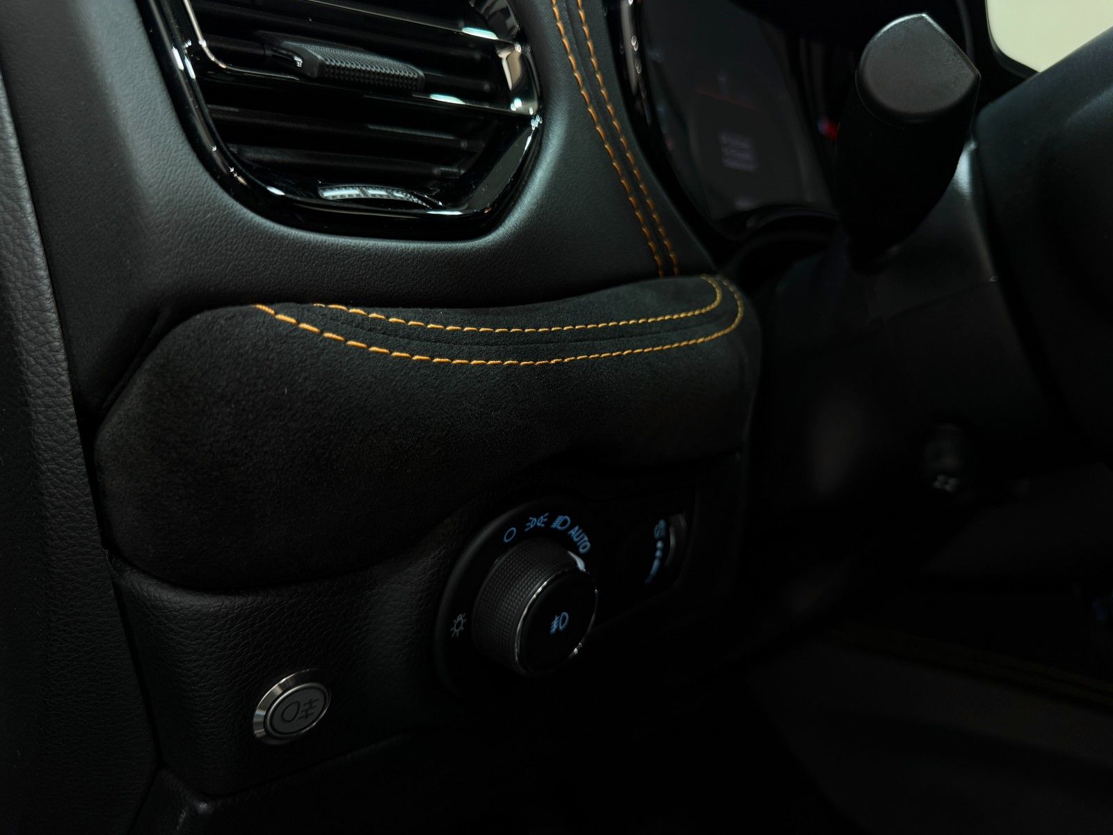 Dodge Durango - R/T - OrangePackage - LPG - AHK