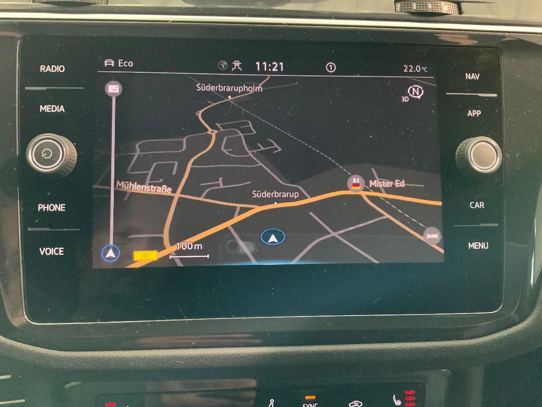 Volkswagen Tiguan R-Line 2.0 TDI 4 Motion - Samsaru's Car Outlet