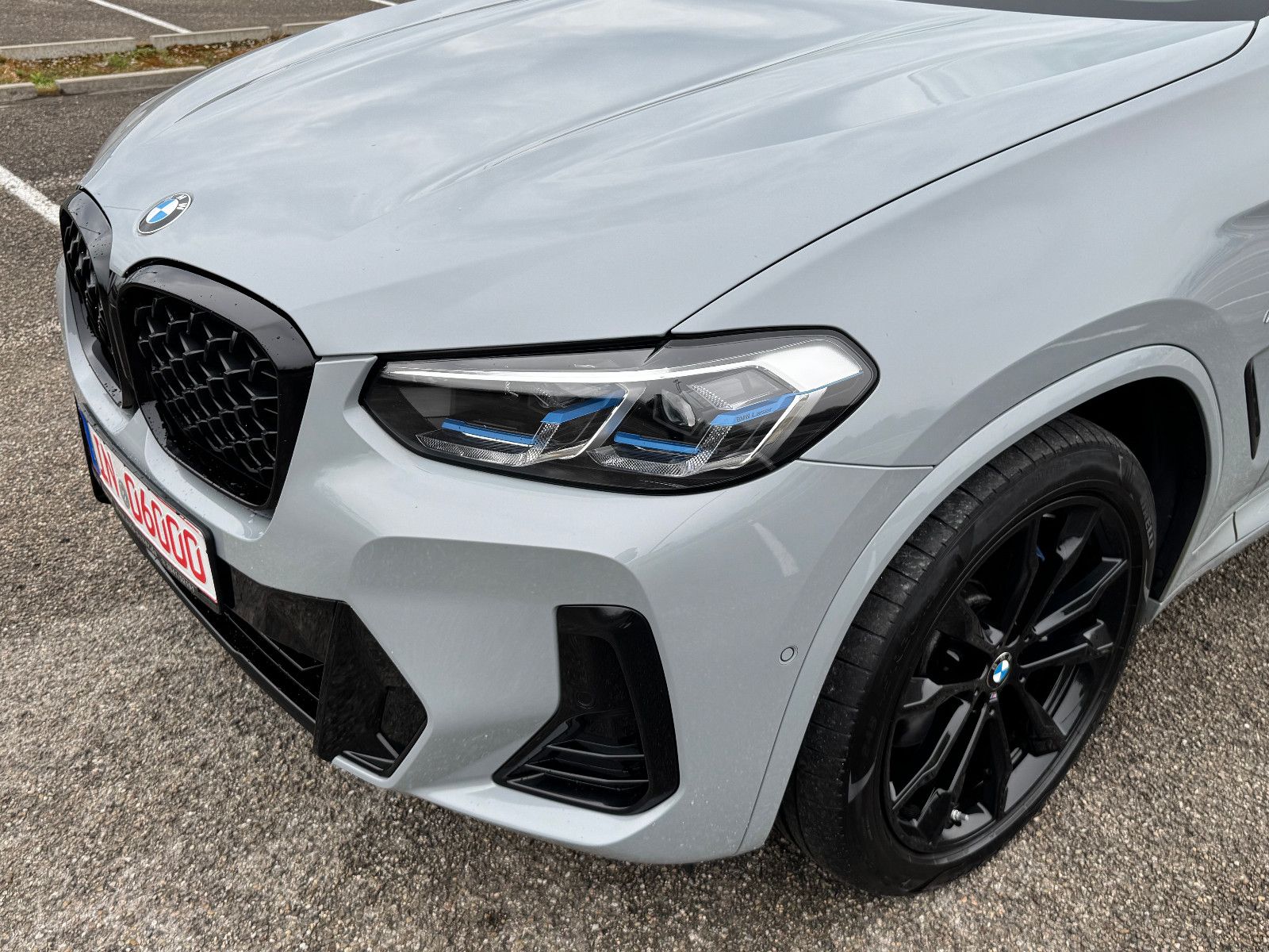 BMW X4 xDrive30d*M Sport*Laserlicht*HUD*AHK*SHZ*Kam.