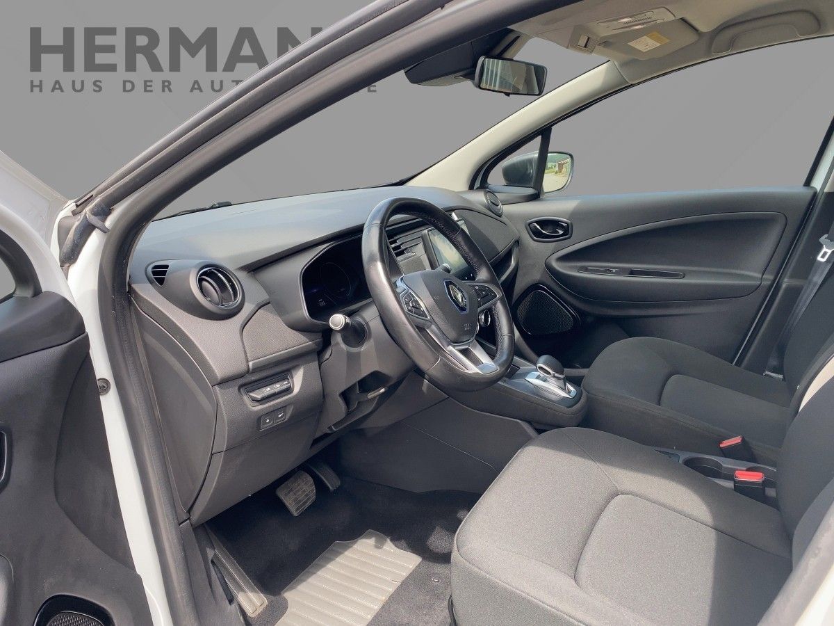 Renault Zoe R110/Z.E. 50 Life - Samsaru's Car Outlet