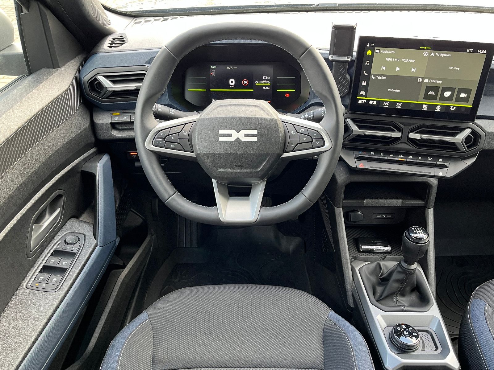 Dacia Duster TCe 130 4x4 Journey - Samsaru's Car Outlet