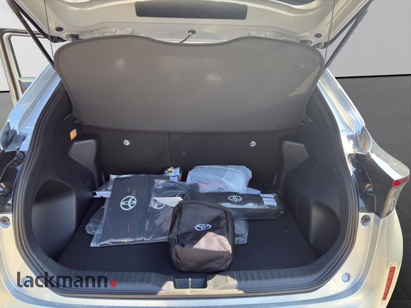 Toyota Yaris Cross FWD Teamplayer 1,5-l-VVT-iE Hybrid S