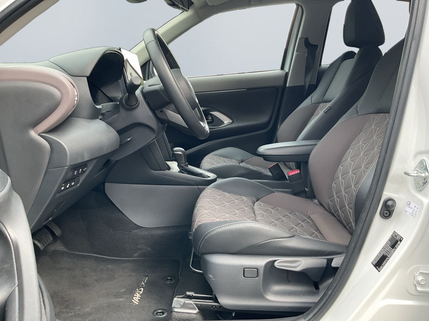 Toyota Yaris Cross Hybrid 130 1.5 Style Plus *Matrix*36