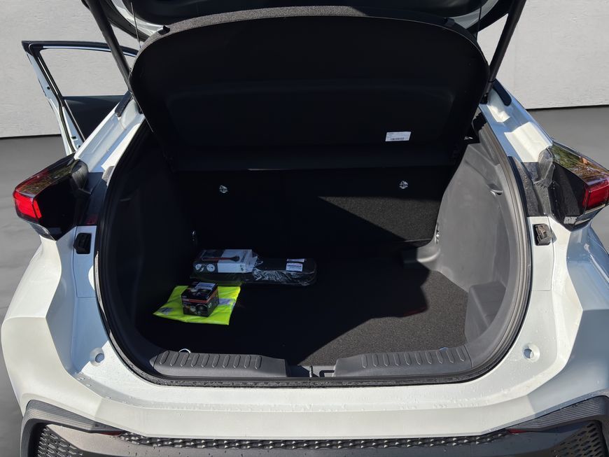 Toyota C-HR 2.0 Hybrid Teamplayer Technik-Paket