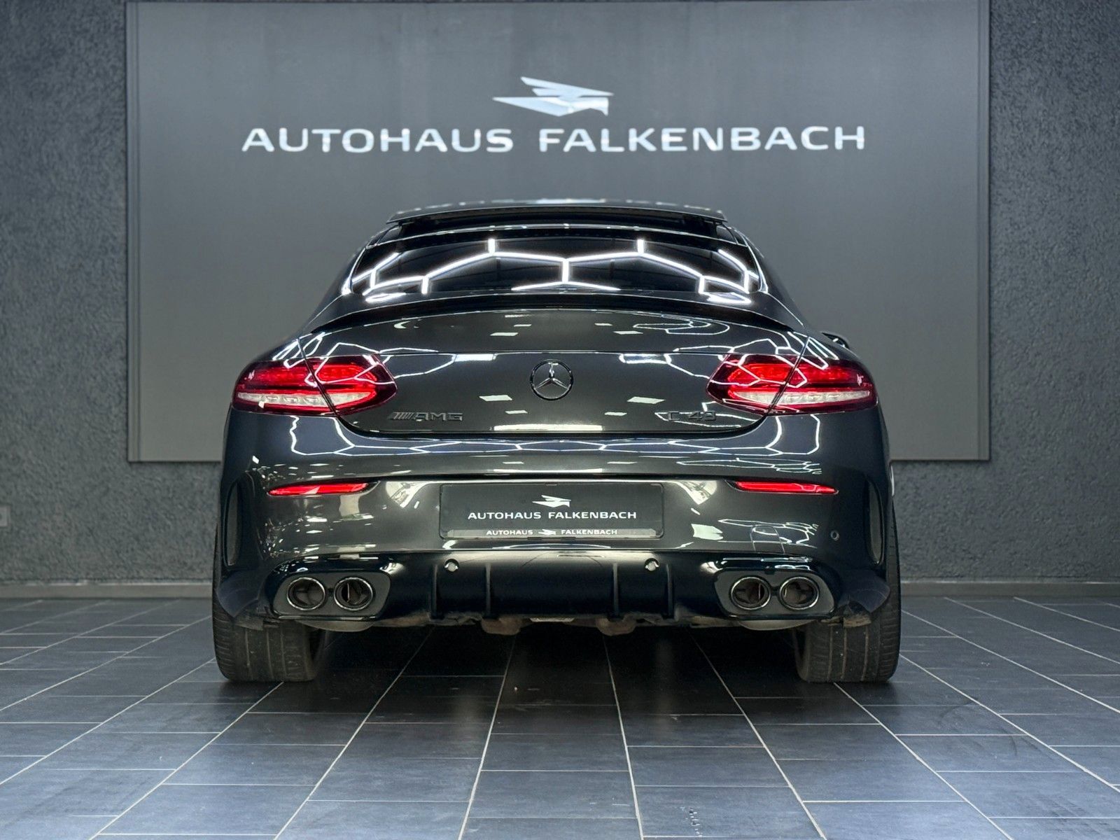 Mercedes-Benz C43 COUPE AMG - Samsaru's Car Outlet