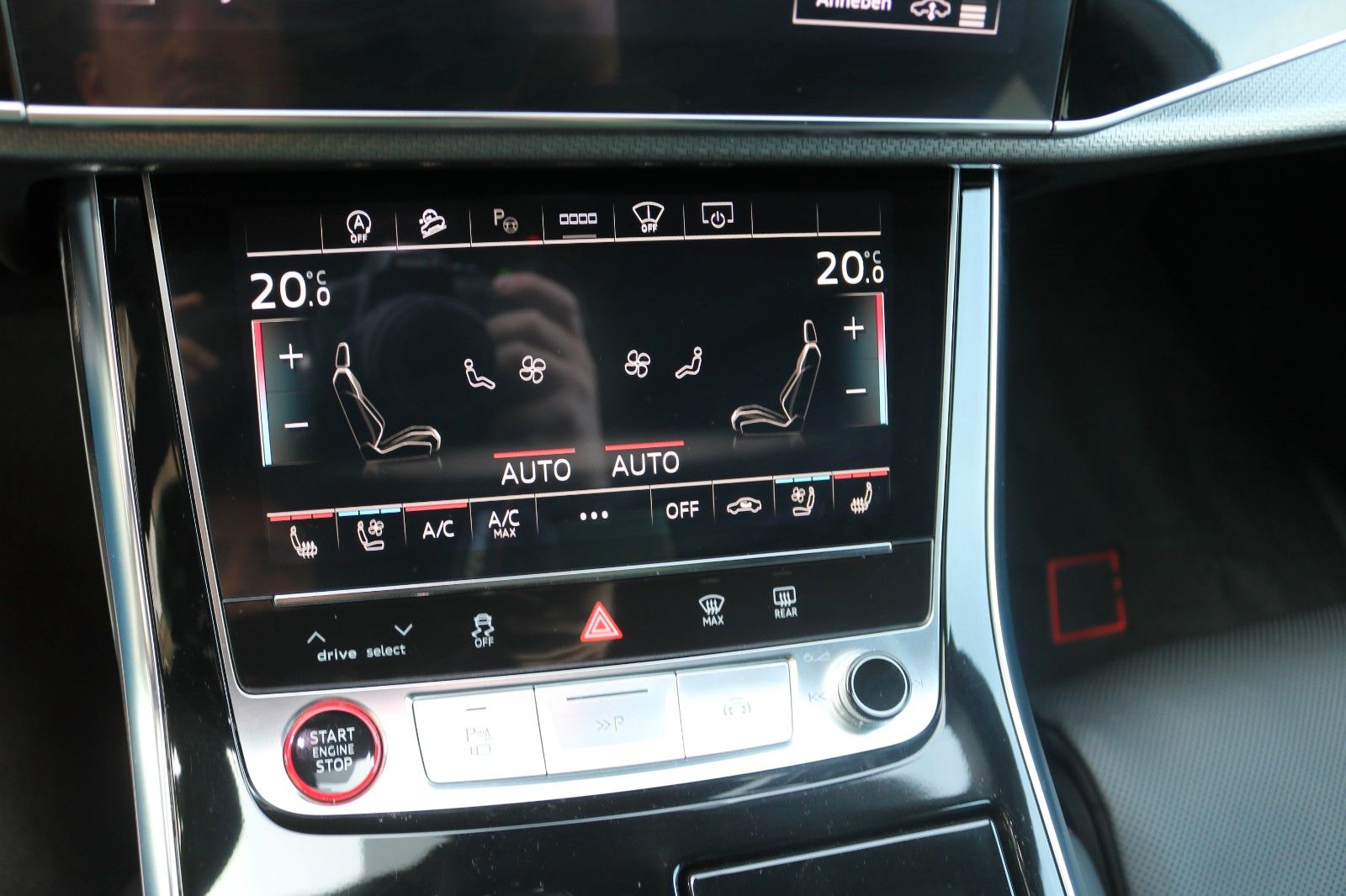 Audi RS Q8 /Pano/Keramik/Dynamic+/B&O/Massage/Matrix/