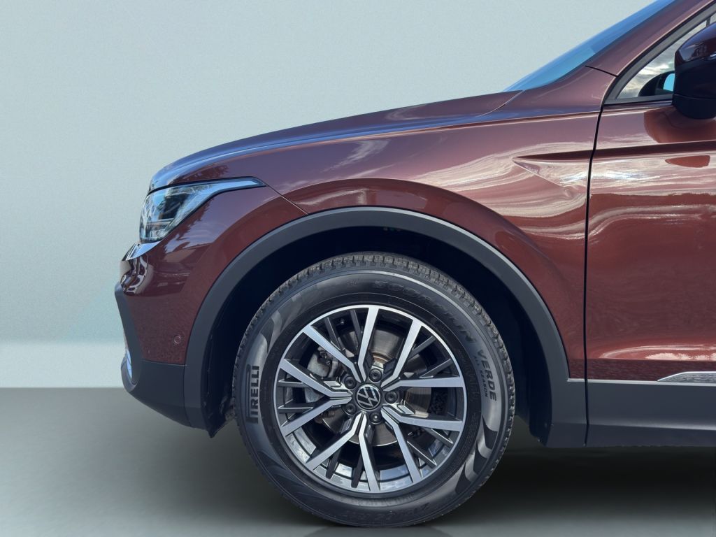 Volkswagen Tiguan 2.0 TDI DSG Life - Samsaru's Car Outlet
