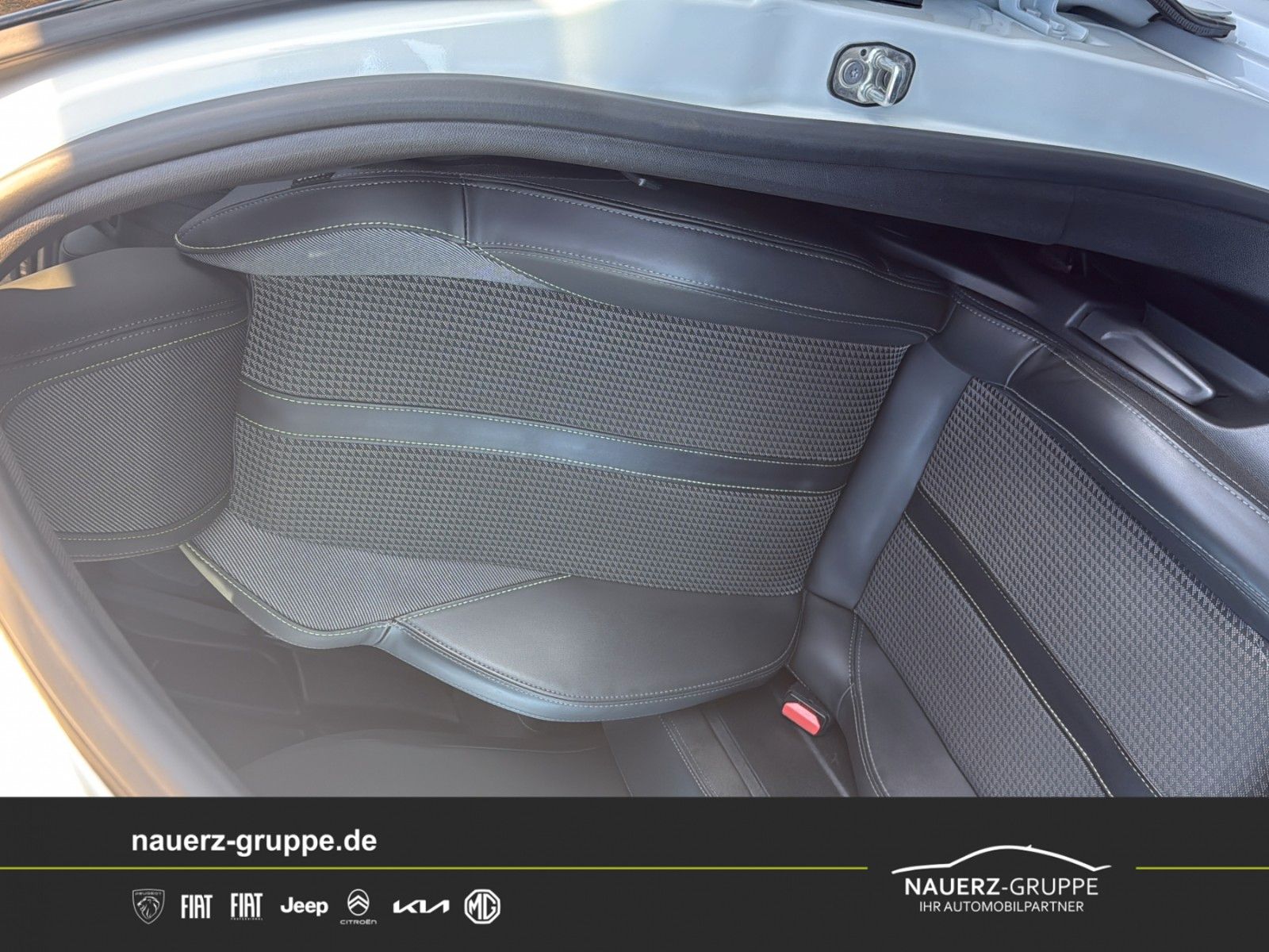 Peugeot 208E GT - Samsaru's Car Outlet