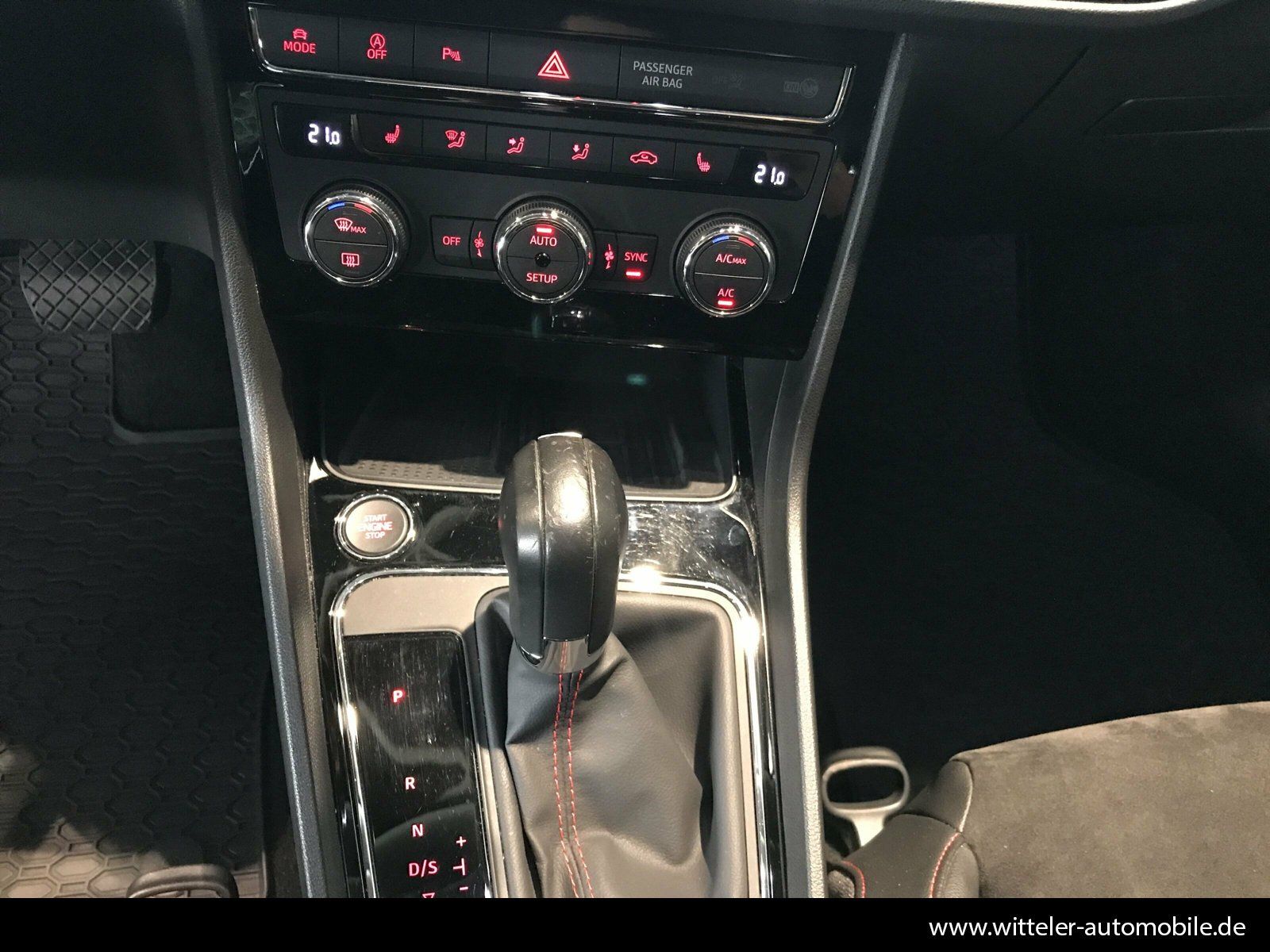 Seat Leon ST 1.5 TSI FR Black - Samsaru's Car Outlet