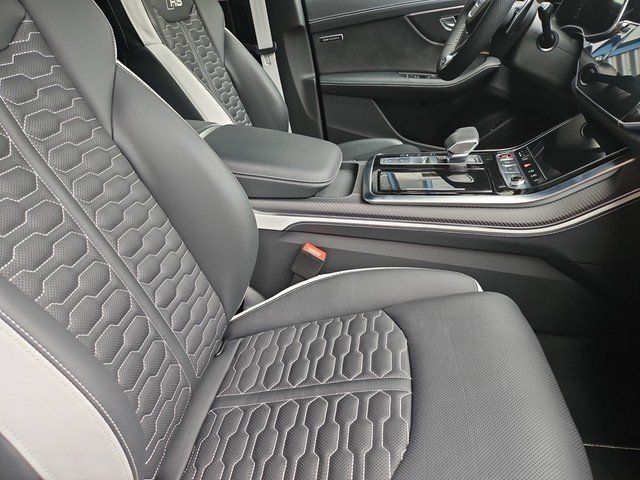 Audi RSQ8 4.0 TFSI quattro Tiptronic PANO*MATRIX*AHK