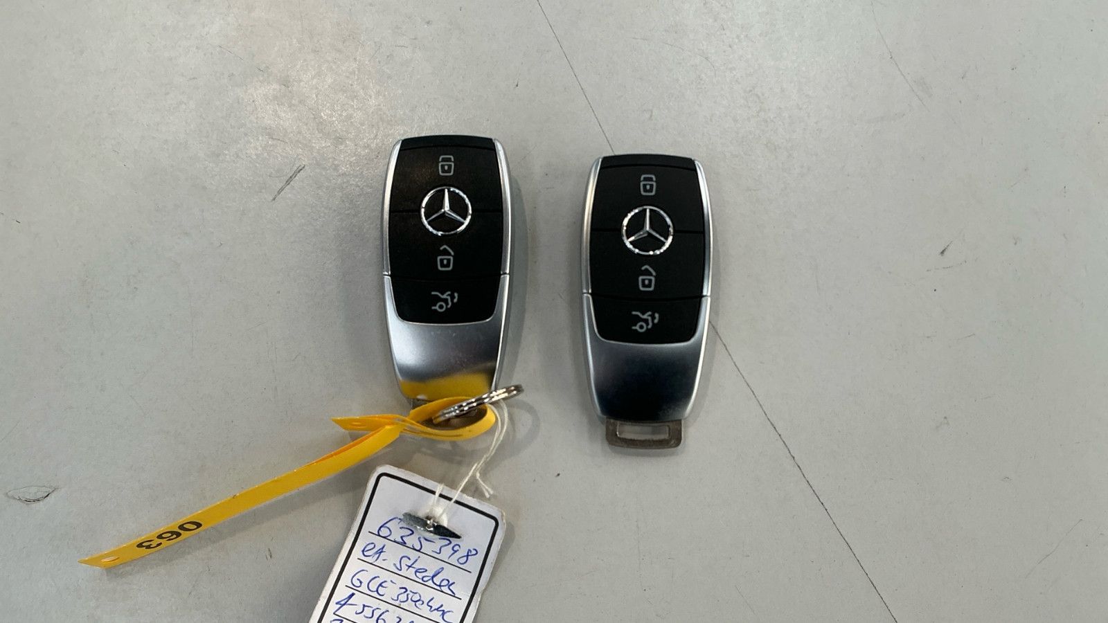 Mercedes-Benz GLE 350 e AMG Coupe 360`Burmest*Muebeam*Distro
