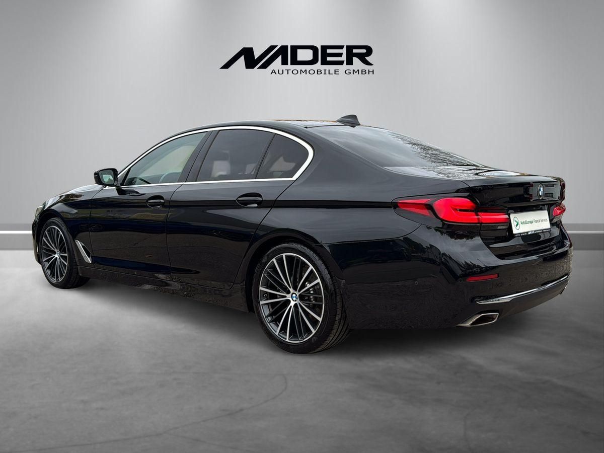 BMW 520 520 d xDrive Luxury Line 2.0 Diesel Metallic