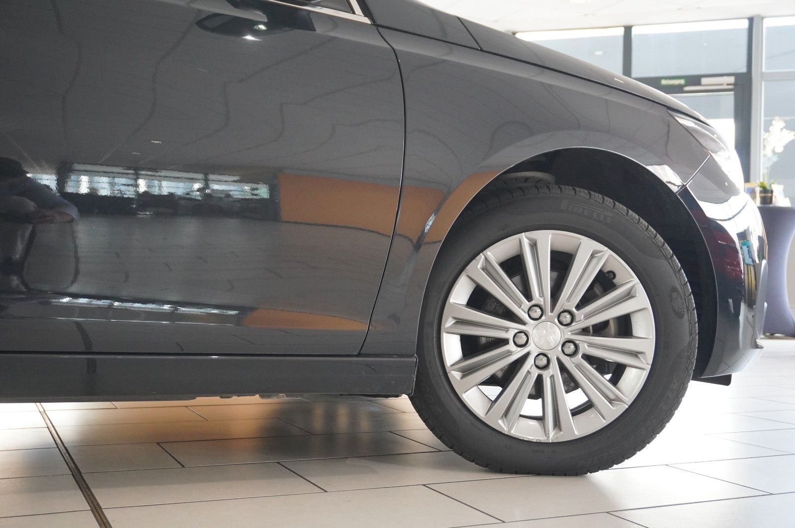 Peugeot 308 SW 1.5D ALLURE - Samsaru's Car Outlet