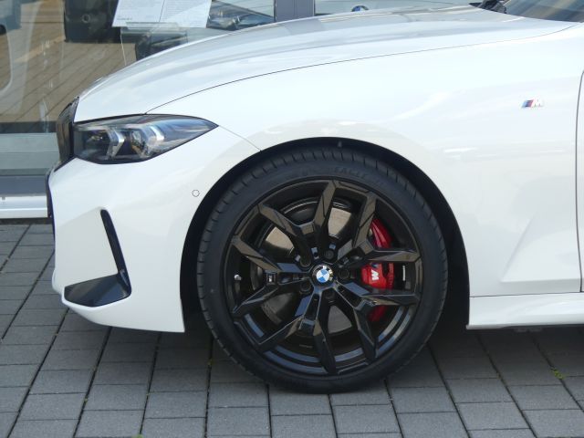 BMW 320 d xDriv Tou M Sport PRO ACC°Pano°Stdhzg.°19Z
