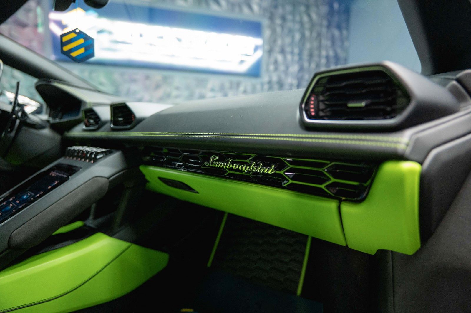 Lamborghini Huracán EVO V10 LP640 AWD *Lift*LED*Keramik*19%*