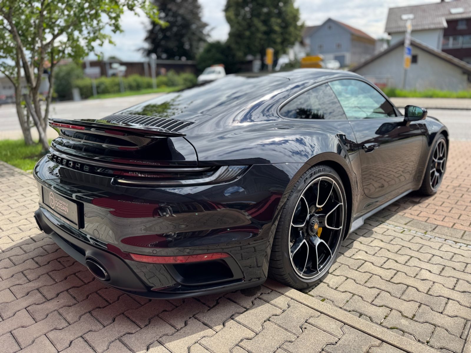 Porsche 992 Turbo S Coupé Carbondach*Lift*Burmeister*360
