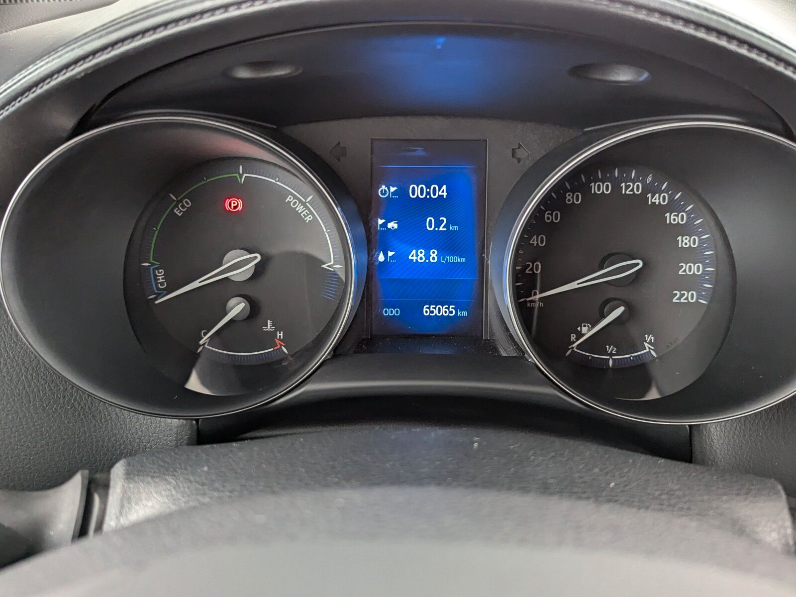 Toyota C-HR 1.8 Hybrid Team - Samsaru's Car Outlet