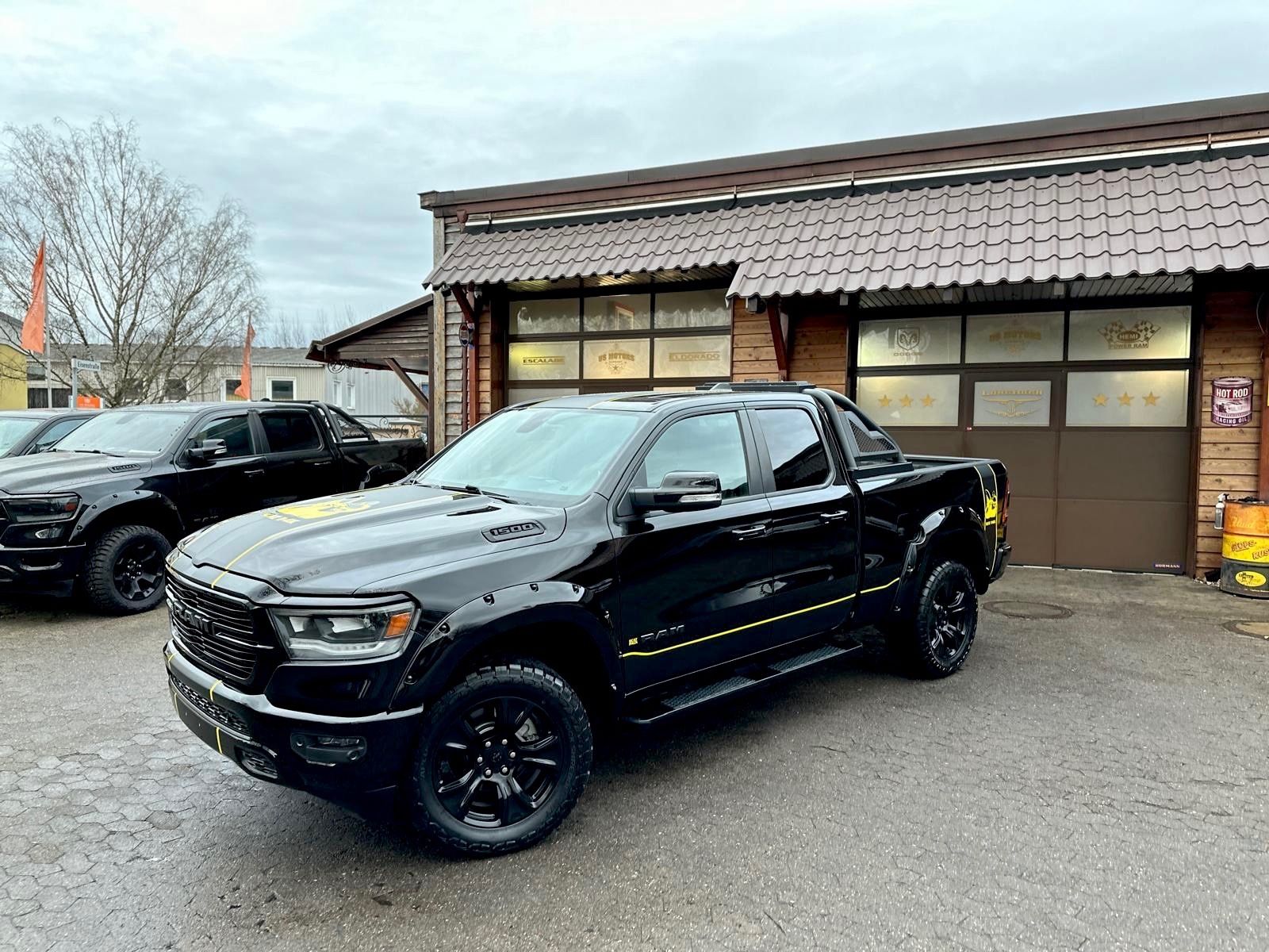 Dodge 5.7 V8*LIFT*BÜGEL*OFFROAD*AHK*NAVI*LED*GARANTIE