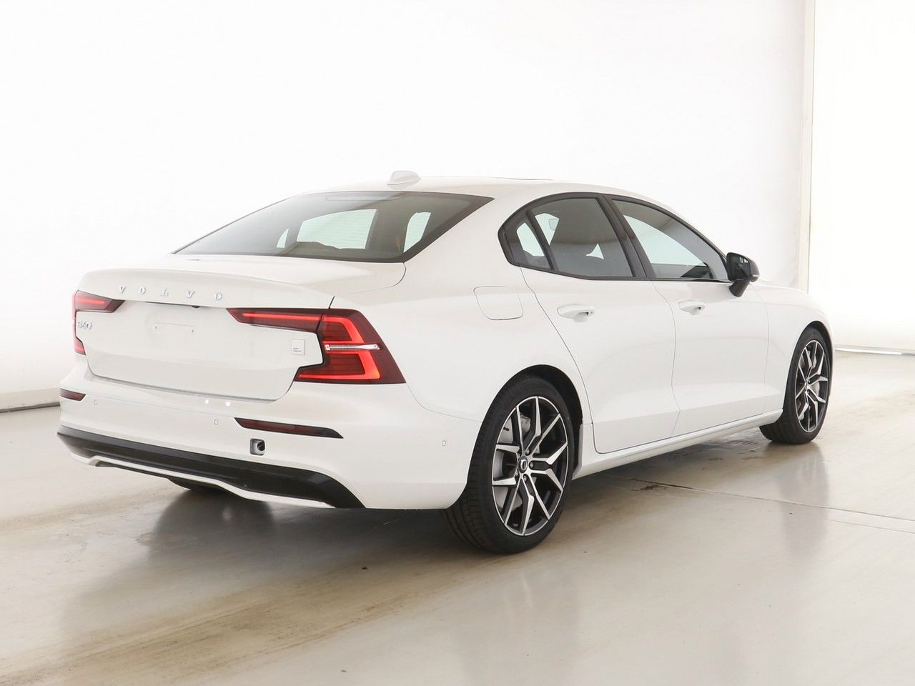 Volvo S60 T8 AWD Recharge Polestar Engineered