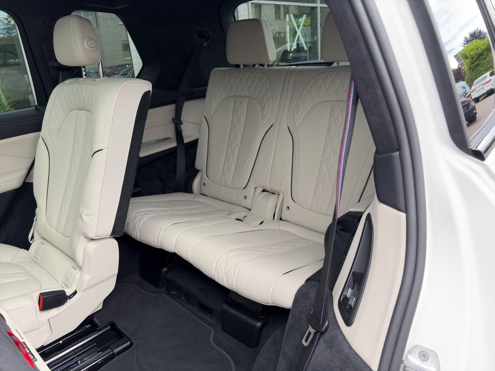 BMW X7 xDrive40d | UPE 147.920,-| M Sport Pro| Integ