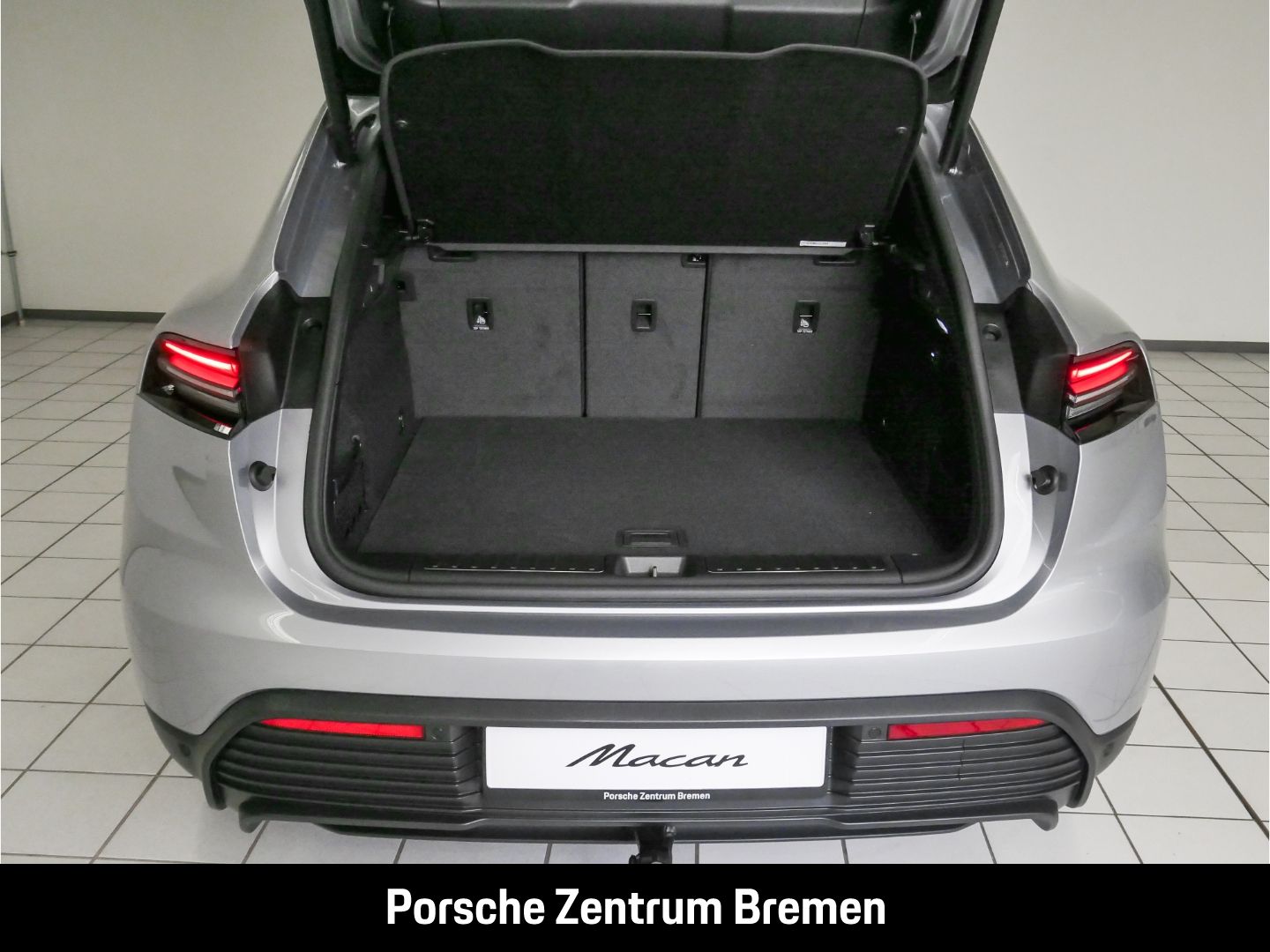 Porsche Macan 4S - Samsaru's Car Outlet