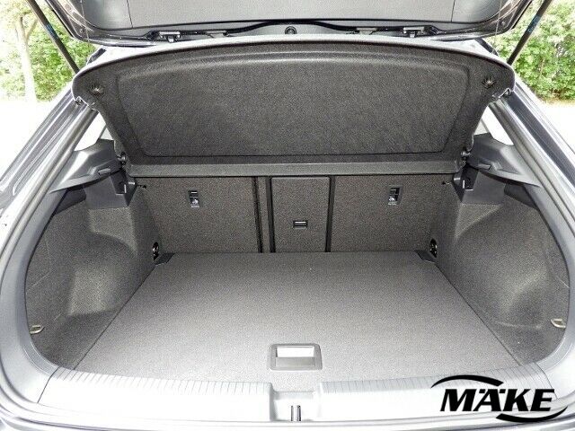 Volkswagen T-Roc Style 1.0 l TSI - Samsaru's Car Outlet