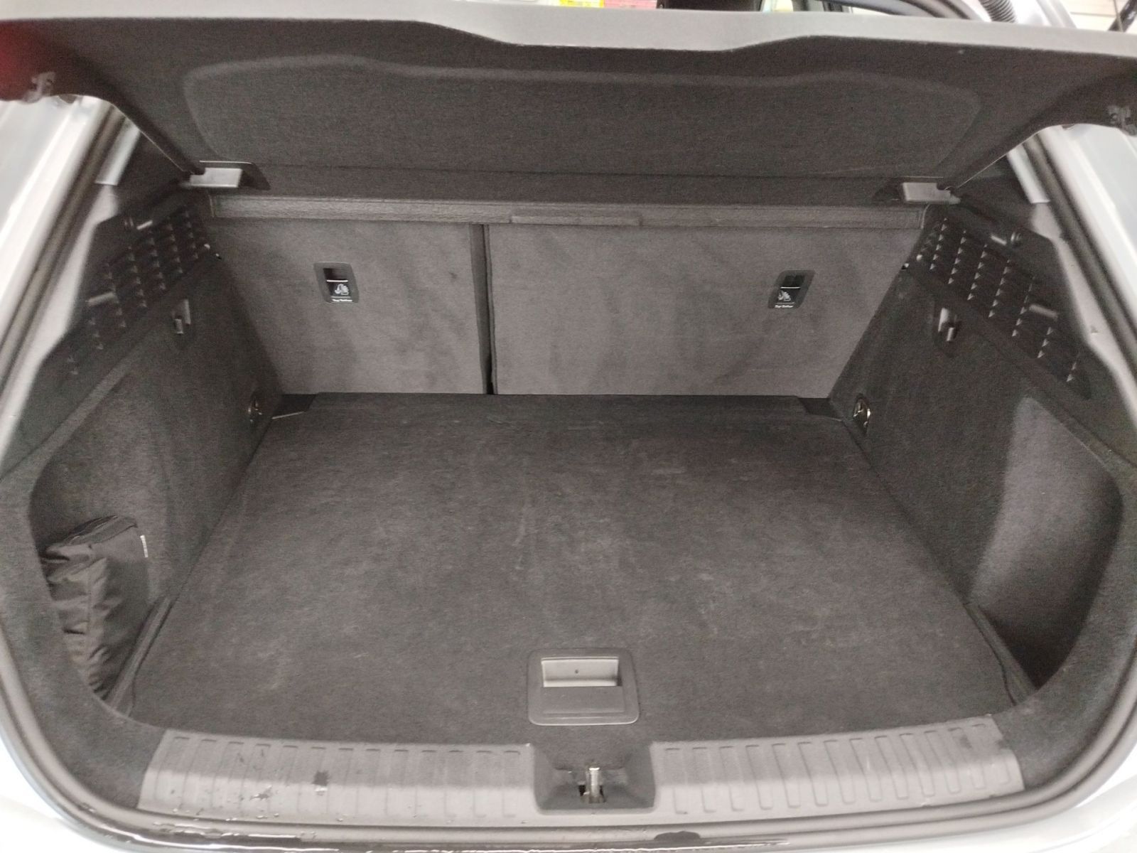 Audi A3 Sportback 40 TFSI e S tronic Navi Tempomat DB