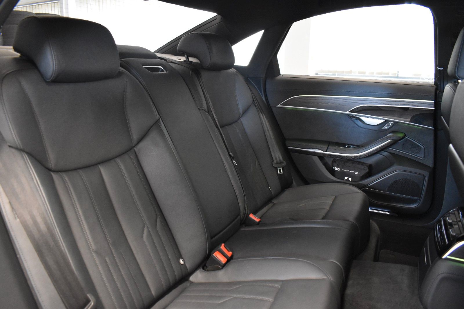 Audi A8 50 TDI quattro - Samsaru's Car Outlet
