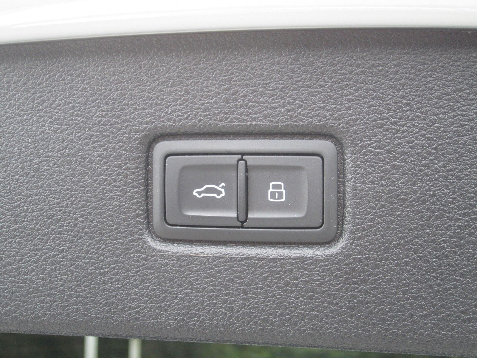 Audi Q7 50 TDI quattro competition plus 7-Sitzer
