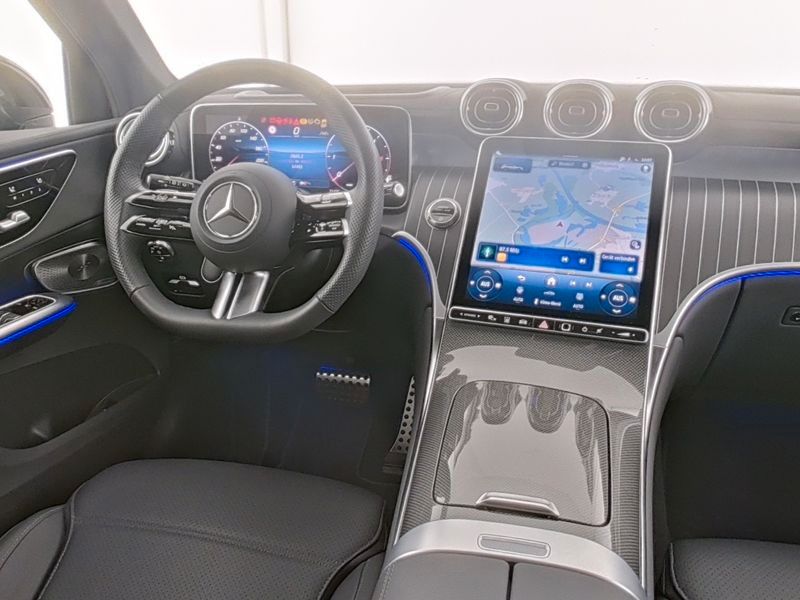Mercedes-Benz GLC 300d AMG PremiumPlus +Night+StHz+AHK+NP94T€!