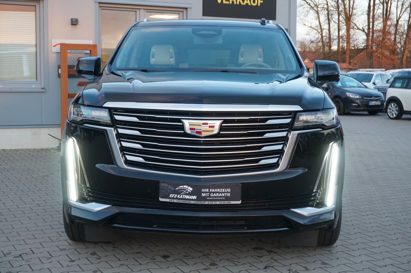 Cadillac Escalade Platinum ESV 6.2l V8 7-Si*LED*HUD*MWST