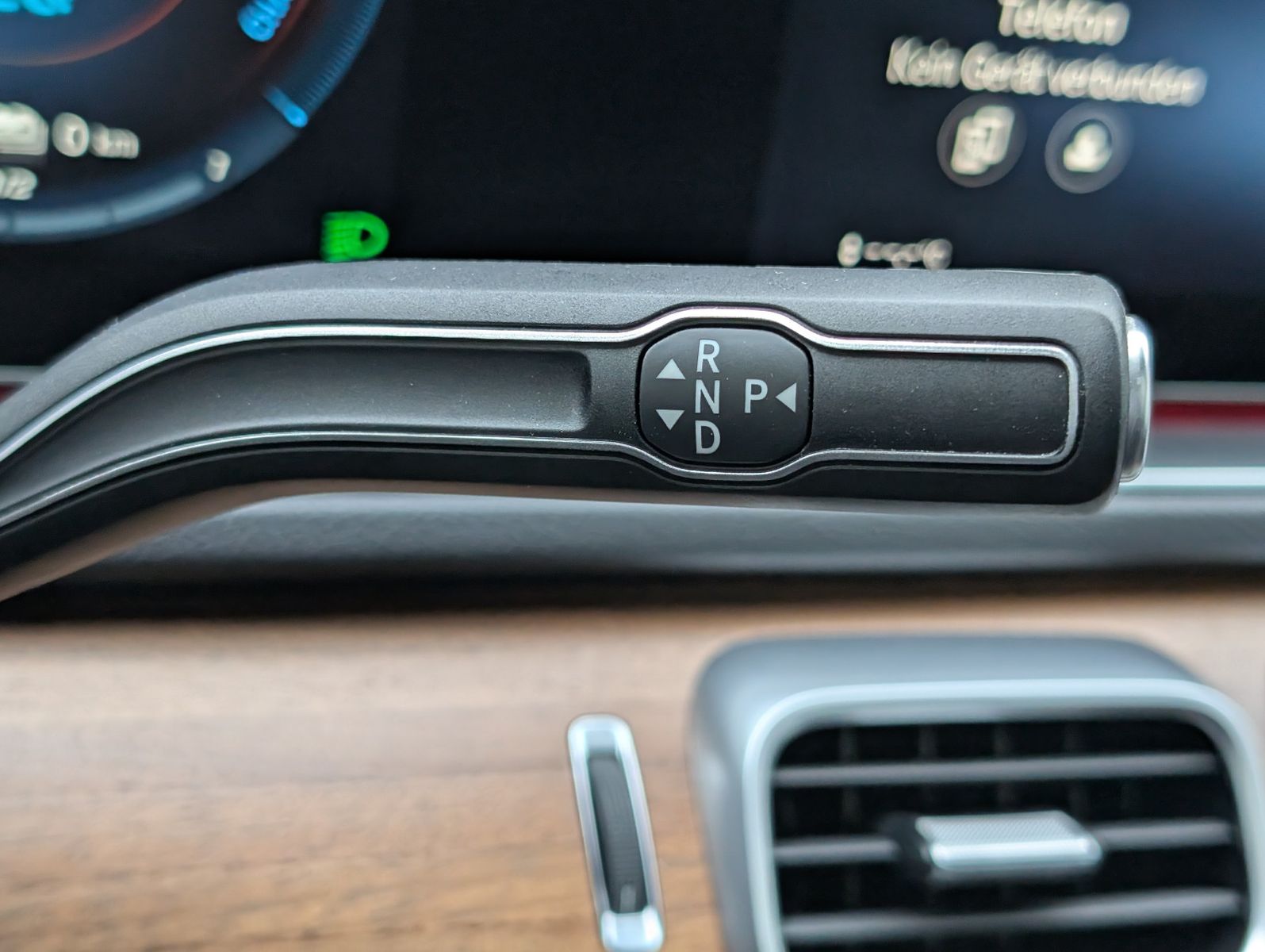 Mercedes-Benz GLE 350e4Matic*1Hd*Dis+*AHK*360°PANO*JungeSterne