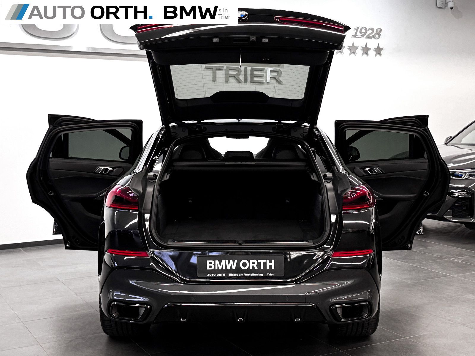 BMW X6 xDrive30d M-SPORT PANO SITZLÜFT ACC 360° AHK