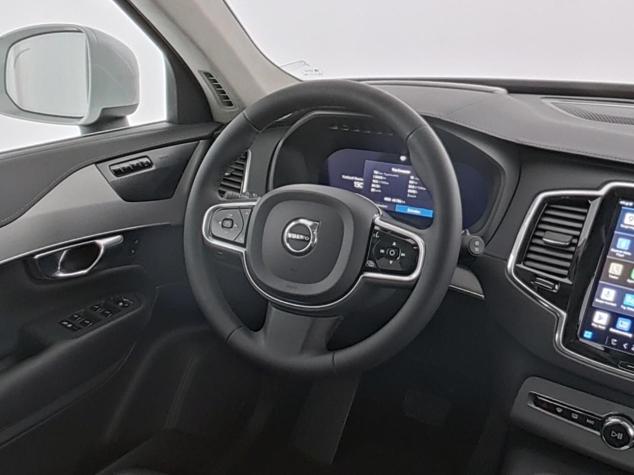 Volvo XC90 B5 AWD ULTIMATE BRIGHT AHK+STANDHZ+LM+