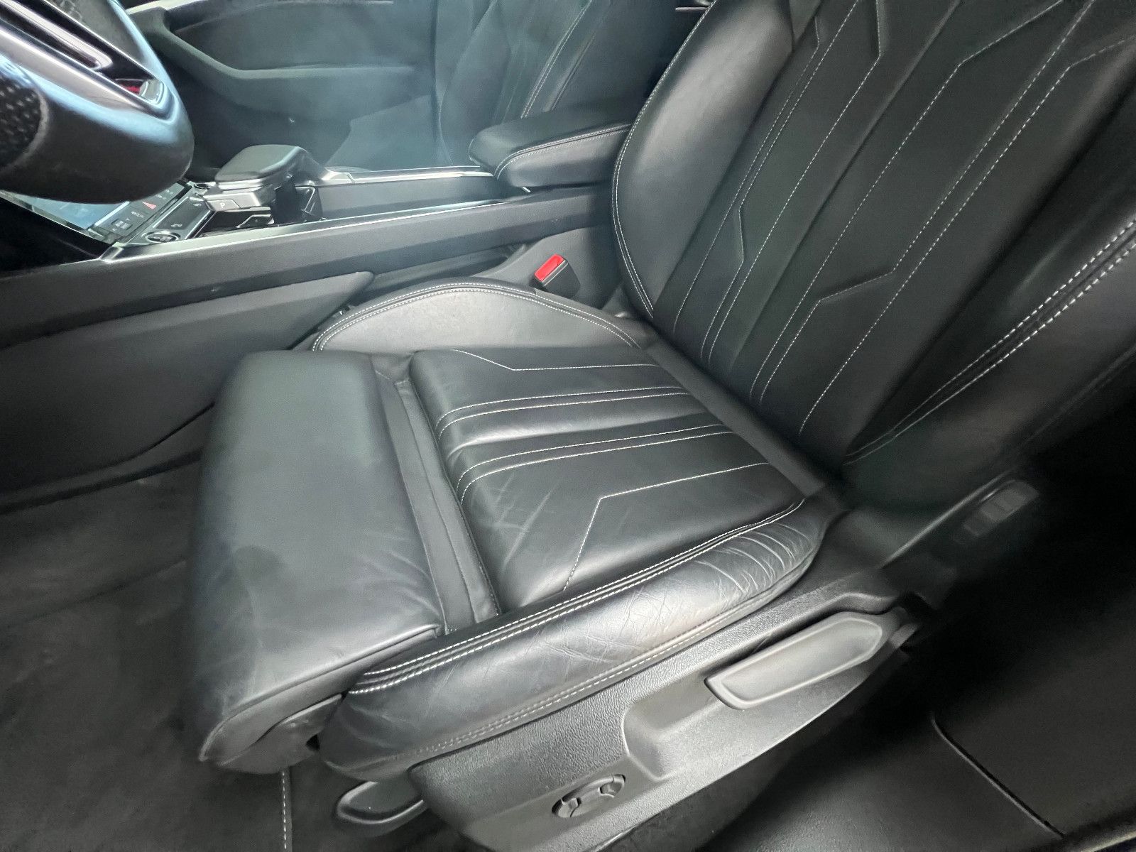 Audi e-tron Sportback 50 quattro S line,5J-Gar,AHK