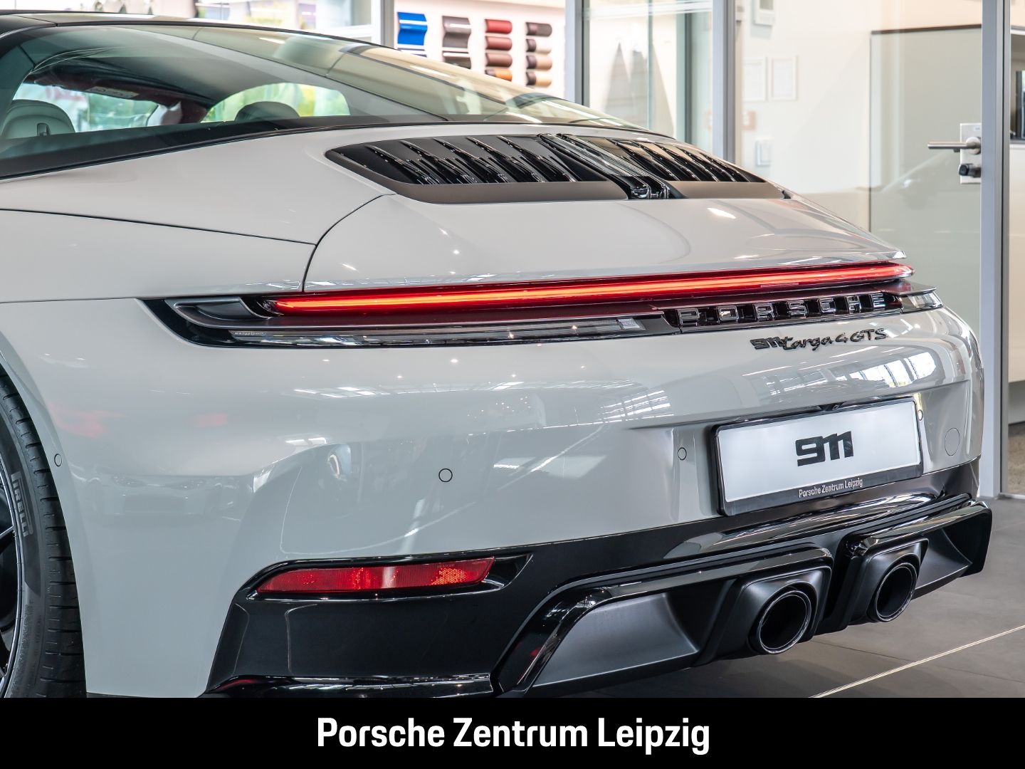 Porsche 992 911 Targa 4 GTS HD Exclusive Manufaktur Burm